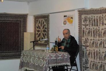 حافظ خوانی با دکتر استعلامی